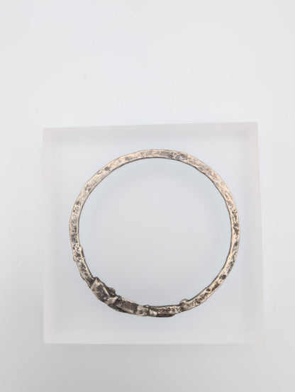 Zero-waste oxidised silver bangle