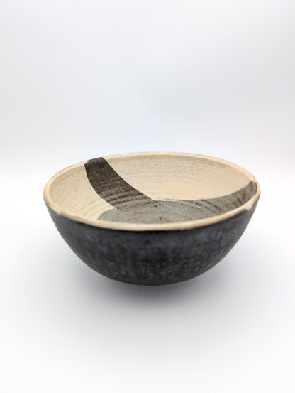 Stoneware ramen bowl