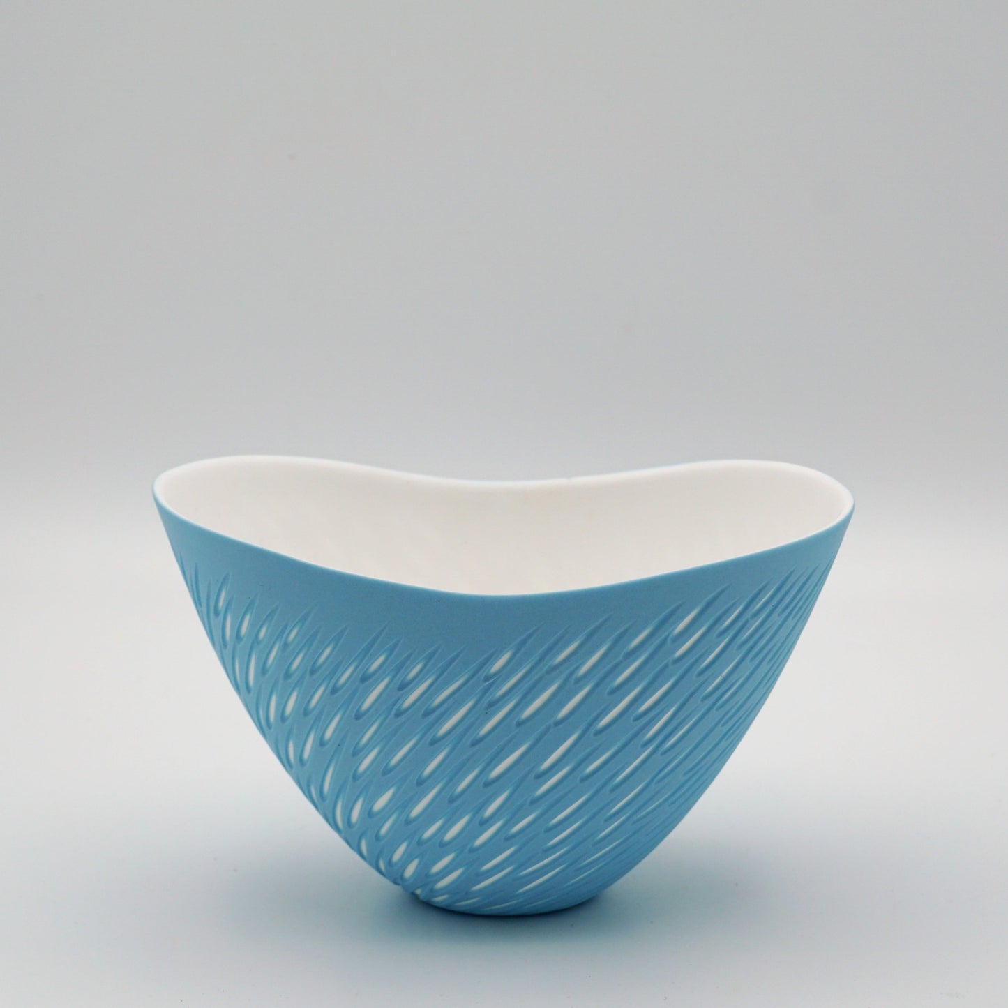 Small Curved Rim Shoal Bowl